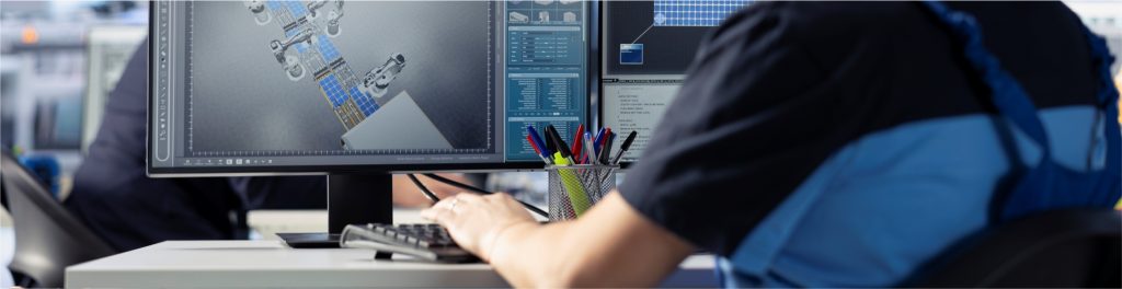 data-analyst-photovoltaics-facility-reviewing-manufacturing-efficiency-pc